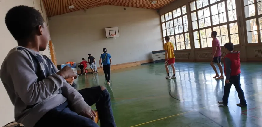 JRK im Asylzentrum 